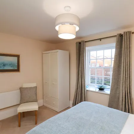 5 Old Sail Loft * Whitby