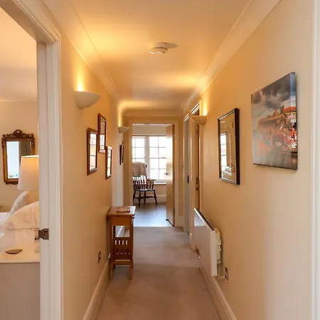 5 Old Sail Loft * ウィットビー