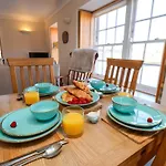 5 Old Sail Loft Holiday home Whitby