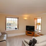5 Old Sail Loft * Whitby
