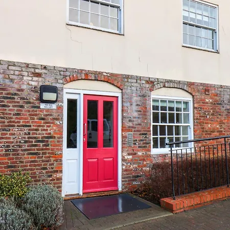 5 Old Sail Loft * 휫비